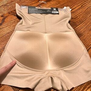 Butt lifter shapewear brand new with tag